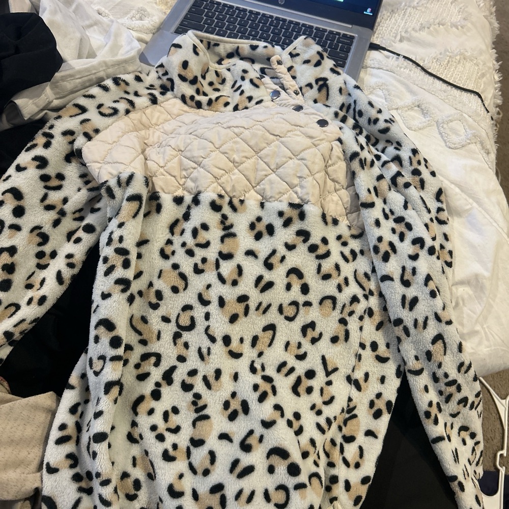 Leopard Print Puffer Jacket